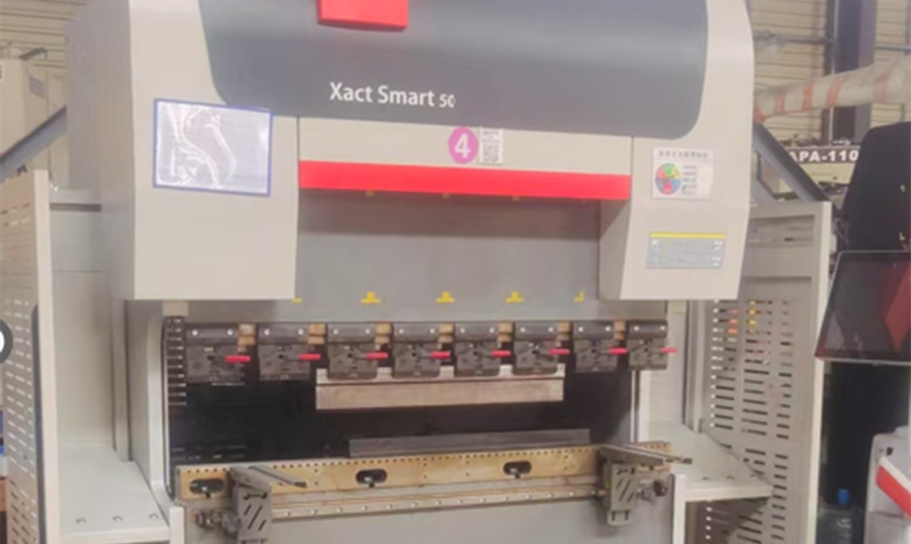 Characteristics of precision hardware parts processing