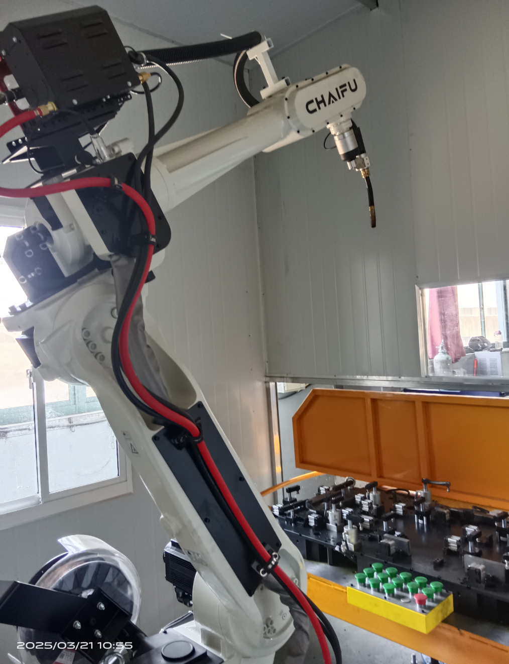 Welding-equipment-Welding-robot